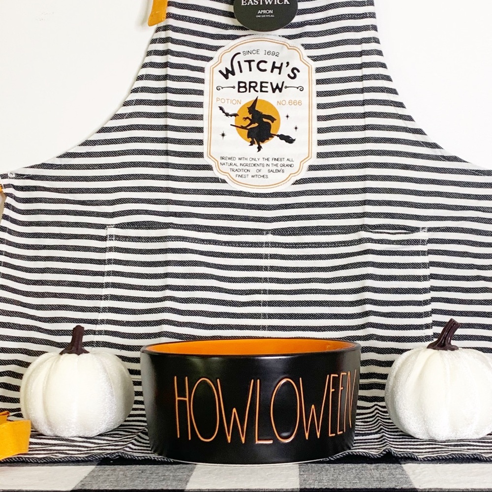 NWT🎃Rae Dunn “HOWLOWEEN” 🐶 for your Furry Friend - Picture 8 of 9